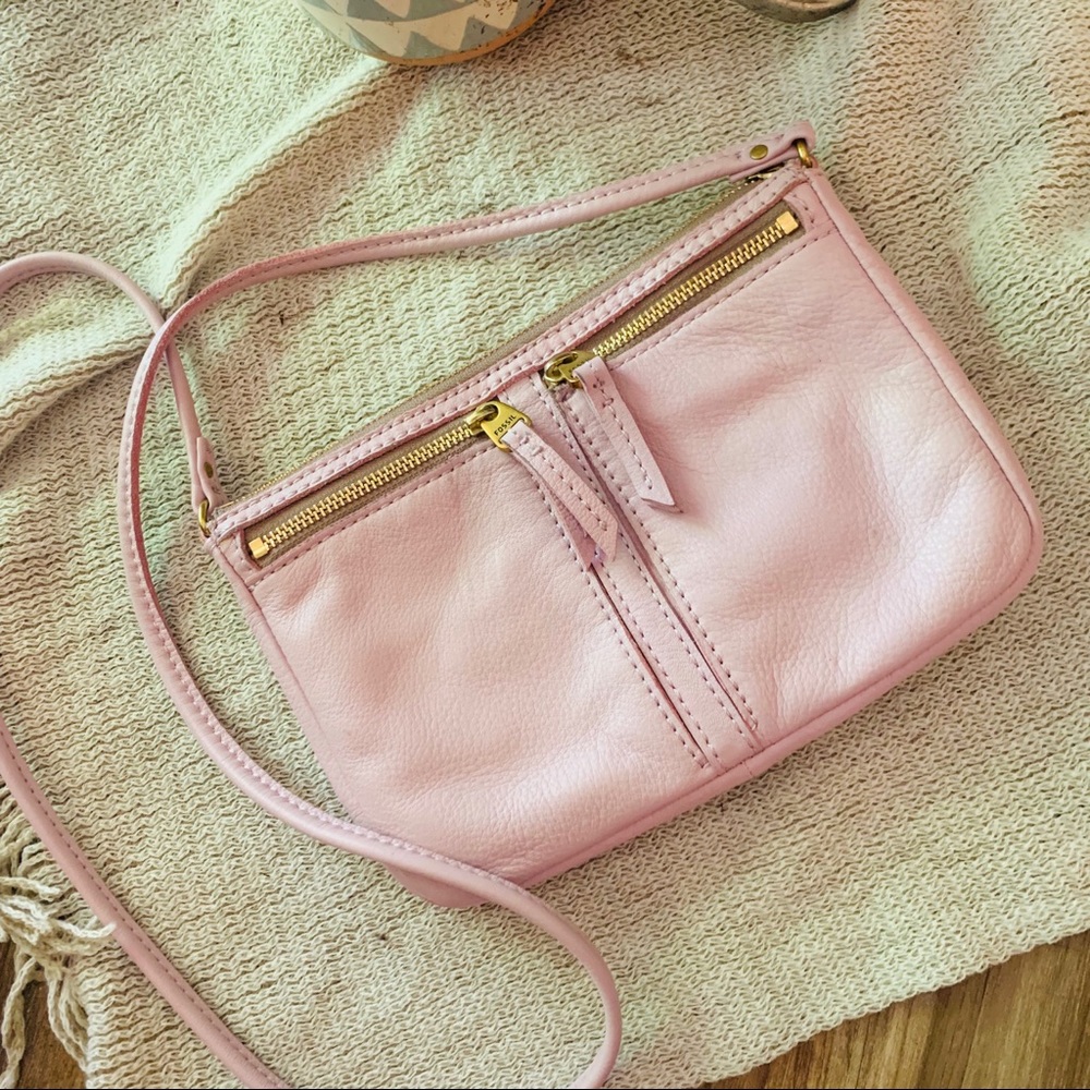 Fossil | 💕🌈💖 small lilac crossbody bag